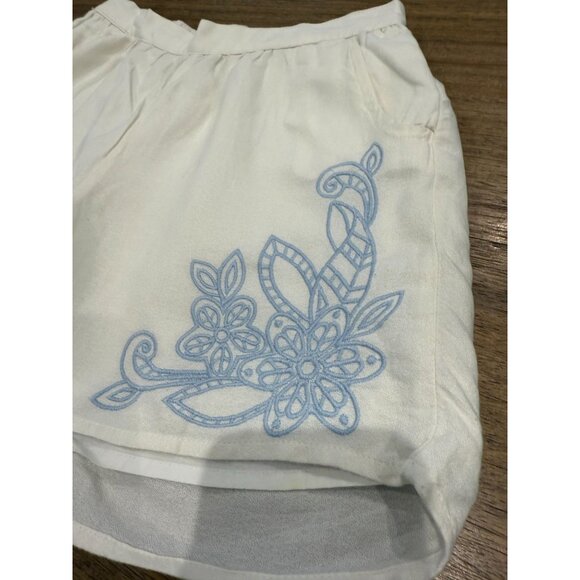 Gap Kids Embroidered Shorts, size M/8 - Picture 8 of 10